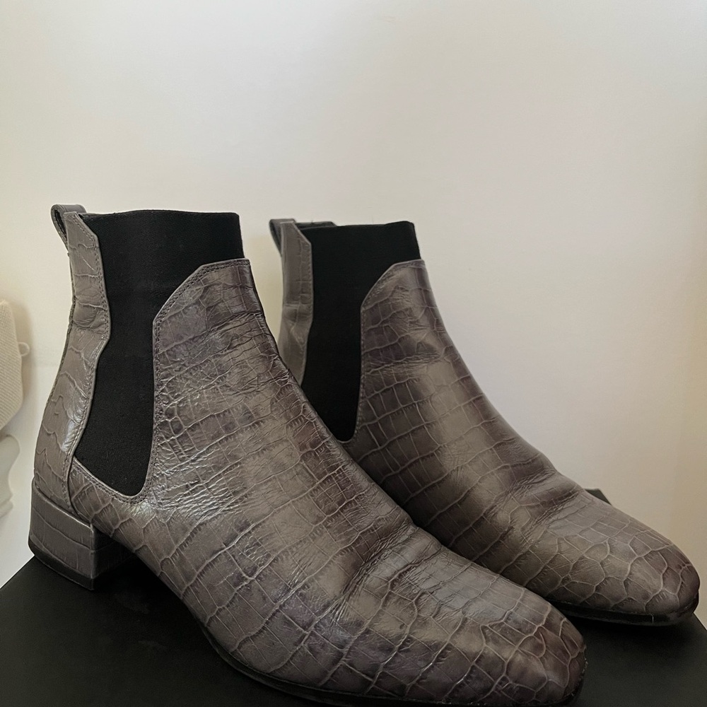 Massimo Dutton Grey Leather Stretch Ankle Boots W… - image 1